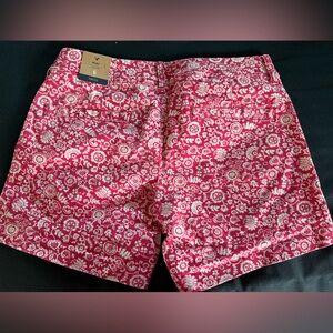 American Eagle Vibrant Floral Women's Stretch Shorts size 6 NWT